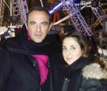 Nikos Aliagas et sa soeur Maria pour l'inauguration de Jours de fêtes au Grand Palais, à Paris, le 15 décembre 2011.