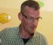 Jean-Claude, candidat mythique de l'Amour est dans le pré essaye d'ouvrir son canapé-lit !