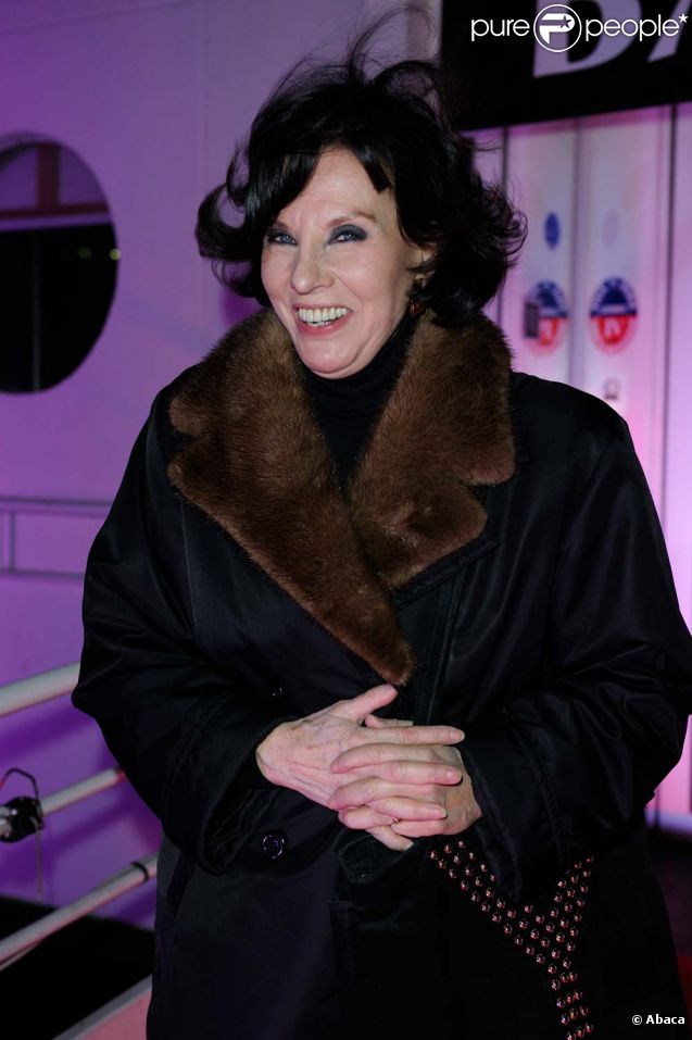Denise Fabre à l'avant-première du programme  La Croisière des idoles , de Mireille Dumas, bientôt sur France 3. À Paris le 4 janvier 2011.