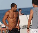 Craig David s'entraîne sur une plage de Miami, le 7 janvier 2012.