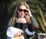 Kate Hudson superbe maman poule pour Bingham, Goldie Hawn fait la belle