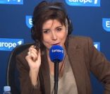 Liane Foly irrésistible u micro de Nikos Aliagas sur Europe 1, le 10 janvier 2012.