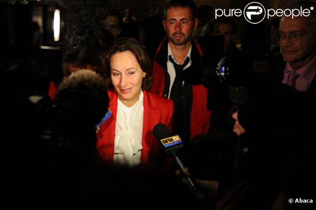 Ségolène Royal, le soir de sa défaite aux primaires socialistes, à Paris, le 9 octobre 2011. 