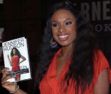Jennifer Hudson présentait son livre à Los Angeles, le 12 janvier 2012.