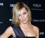 Elizabeth Banks lors de l\'avant première de Dos au mur le 19 janvier 2012 à New York