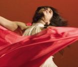  La Voie qui danse , de Yumma Mudra (Myriam Zsabo), François Bourin Éditeur, 416 pages, 22,00 €, janvier 2012. 