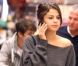 Justin Bieber et Selena Gomez font leurs courses dans un supermarché de Los Angeles, le 14 janvier 2012.