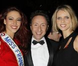 Delphine Wespiser, Stéphane Bern et Sylvie Tellier lors du Dîner de la mode pour le Sida, le 26 janvier 2012