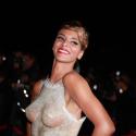 NRJ Music Awards 2012: Shy'm sexy jusqu'au bout des seins grâce à Franck Sorbier