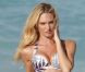 Candice Swanepoel, sexy comme jamais pour Victoria's Secret. Le 28 janvier 2012.
