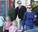 Marcia Cross : Calme promenade en famille loin des tourments de Wisteria Lane