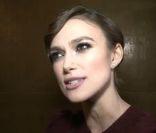 Selon Keira Knightley, les Anglais aiment la fessée. À l'avant-première du film  A dangerous method , à Londres, le 31 janvier 2012.