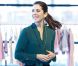 La princesse Mary, superbe en mission pour la Fashion Week, se laisse tenter