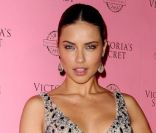 Adriana Lima à Los Angeles en lars 2011.
