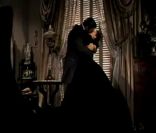 <p><span style=text-decoration: underline;><strong>Les plus beaux baisers du cinéma</strong></span></p>
<p>Emblématique le baiser qu\'échangent Vivien Leigh et Clark Gable dans Autant en emporte le vent en 1939, film romantique et passionné par ex