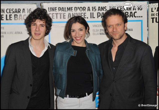 Vincent Lacoste, Aure Atika et Jonathan Zaccaï à l'avant-première de  JC comme Jésus Christ , à Paris le 6 février 2012.