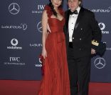 Ilie Nastase et son épouse. La cérémonie des Laureus World Sports Awards 2012, qui s'est déroulée le 6 février à Londres avec Clive Owen en maître de cérémonie, a notamment consacré Novak Djokovic Sportif de l'année, devant un parterre de légendes et de couples stars du sport.