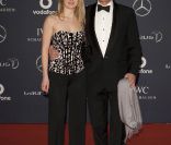  Franz Klammer et sa fille. 
 La cérémonie des Laureus World Sports Awards 2012, qui s'est déroulée le 6 février à Londres avec Clive Owen en maître de cérémonie, a notamment consacré Novak Djokovic Sportif de l'année, devant un parterre de légendes et de couples stars du sport. 