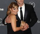  Chris Hemworth et Elsa Pataky enceinte. 
 La cérémonie des Laureus World Sports Awards 2012, qui s'est déroulée le 6 février à Londres avec Clive Owen en maître de cérémonie, a notamment consacré Novak Djokovic Sportif de l'année, devant un parterre de légendes et de couples stars du sport. 