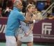 Michèle Laroque pin-up et Noah, Leconte, Dubosc en délire pour Amélie Mauresmo
