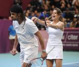  Yannick et Amélie, un tandem explosif ! 
 Amélie Mauresmo organisait le 7 février 2012, dans le cadre du 20e Open GDF Suez, la seconde édition de sa soirée Amélie and friends, au profit de l'Institut Curie, avec Yannick Noah, Henri Leconte, Mansour Bahrami, Fabrice Santoro, Michèle Laroque, Pascal Elbé, Franck Dubosc, Ary Abittan et Mary Pierce. 