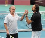  Dans le camp Dubosc-Leconte, ça discute... 
 La 2e soirée Amélie Mauresmo and friends, le 7 février 2012 dans le cadre du 20e Open  GDF Suez à Paris, a permis de lever 45 000 euros pour l'Institut Curie en offrant un spectacle délirant grâce à Yannick Noah, Henri Leconte, Mansour Bahrami,  Fabrice Santoro, Michèle Laroque, Pascal Elbé, Franck Dubosc, Ary  Abittan et Mary Pierce. 