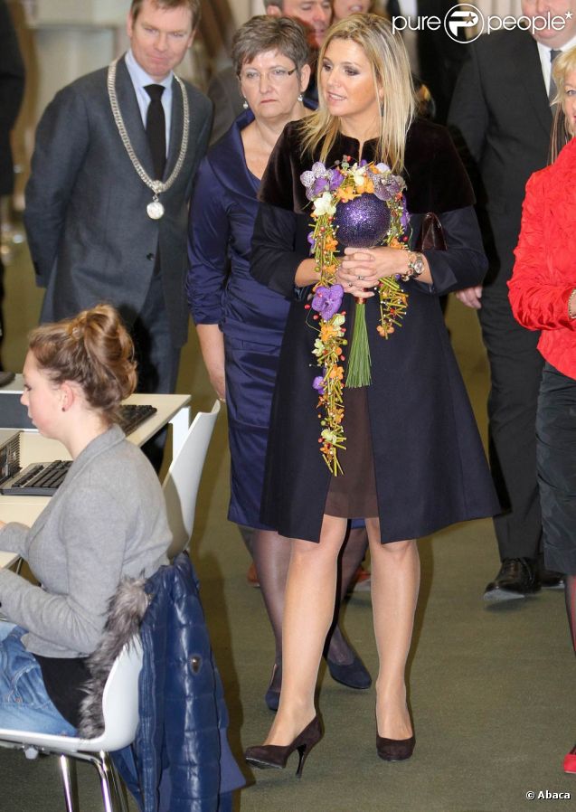 Maxima des Pays-Bas inaugurait un centre d'apprentissage et de formation à Groningen le 9 février 2012. 
