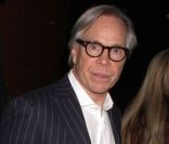 Tommy Hilfiger se rend à son défilé à New York, le 12 février 2012.
