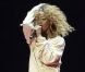 Rihanna en pleine performance de son tube We Found Love sur la scène de l'O2 Arena lors des Brit Awards 2012.