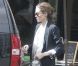 Angelina Jolie emmène ses jumeaux Vivienne et Knox faire du shopping à Beverly Hills en compagnie de sa belle-mère Jane le 27 février 2012