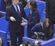 Dans la tribune VIP du palais des expositions de Nice, pour les championnats du monde de patinage artistique, le prince Albert a rejoint sa soeur la princesse Caroline et sa nièce la princesse Alexandra ainsi que Surya Bonaly, le 27 mars 2012.