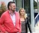  Heidi Klum accompagnée de son père Gunther est venue récupérer ses enfants à Brentwood, Los Angeles, le 31 mars 2012. 