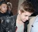Justin Bieber arrive à la station Kiss FM à Londres, le 24 avril 2012.