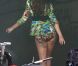 Cheryl Cole sur le tournage de son clip Call my name le 31 mars 2012, à la veille du dévoilement du morceau en Angleterre. Le clip a été dévoilé le 2 mai 2012.