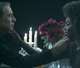 Alain Chamfort et Inna Modja en duo ? Ils se tiennent par la barbichette...