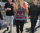 Paris Hilton arrive à l'aéroport de Nice, le samedi 19 mai 2012.
