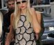 Paris Hilton quitte le luxueux hôtel Carlton à Cannes, avec son ami Jean-Roch, le samedi 19 mai 2012.