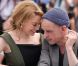 Kylie Minogue et Denis Lavant lors du photocall de  Holy Motors , au Festival de Cannes le 23 mai 2012.