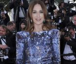Elsa Zylberstein lors de la montée des marches de <em>Sur la route</em>, au Festival de Cannes le 23 mai 2012.