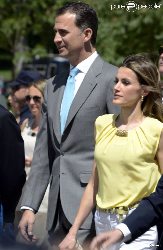 AGENDA DE LOS PRINCIPES DE ASTURIAS - Página 28 859689-felipe-et-letizia-d-espagne-637x0-2