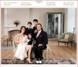 Portrait de la princesse Athena de Danemark avec ses parents, son frère Henrik et ses demi-frères Felix et Nikolai, après son baptême le 20 mai 2012 par le photographe royal Steen Brogaard.