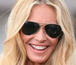 Elle Macpherson : A 48 ans, 'The Body' fait craquer un très riche businessman