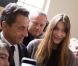  Nicolas Sarkozy et son épouse Carla Bruni-Sarkozy, main dans la main, sont allés voter au lycée Jean de la Fontaine dans le 16e arrondissement de Paris le 10 juin 2012 
