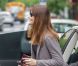 Carla Bruni-Sarkozy sort de la voiture après être allée voter au lycée Jean de la Fontaine dans le 16e arrondissement de Paris le 10 juin 2012 
