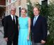 La princesse Charlene et le prince Albert de Monaco avec Ted Danson de  Damages  lors d'un cocktail en marge du 52e Festival international de télévision de Monte-Carlo, le 13 juin 2012.