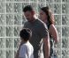 Le visage fermé, Megan Fox en compagnie de son mari Brian Austin Green et du fils de celui-ci, Kassius, à Los Angeles le 17 juin 2012