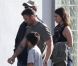Très discrète, Megan Fox en compagnie de son mari Brian Austin Green et du fils de celui-ci, Kassius, à Los Angeles le 17 juin 2012