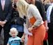 La princesse Maxima était au Musée Broekerveiling du village de Broek op Langedijk, le 5 juillet 2012. Il s'agit de l'ancien site des ventes aux enchères de fruits et légumes, acheminés par barque, jusqu'en 1973. Une pratique que le village fait ponctuellement revivre.