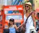 Heidi Klum en compagnie de ses quatre enfants, Leni, Henry, Johan et Lou à New York, le 14 juillet 2012