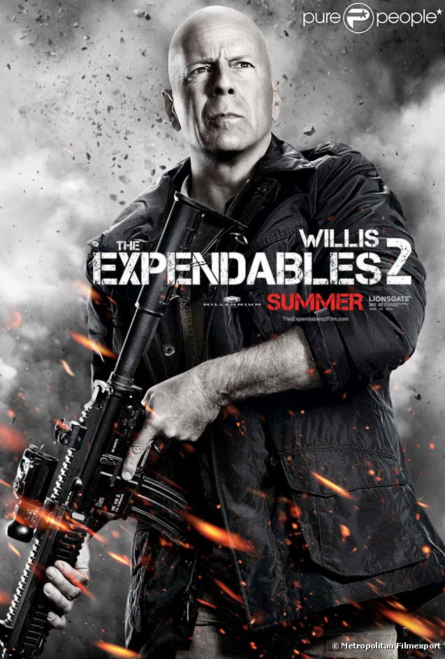 Bruce Willis 904272-sylvester-stallone-dans-expendables-2-637x0-2